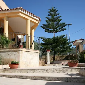 Mara Bed & Breakfast